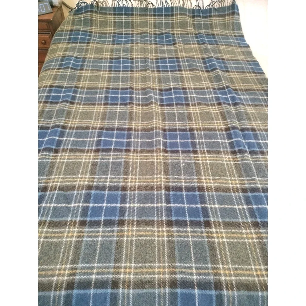 Pendleton 100% Pure Virgin Wool Throw Blanket Blue Green Plaid Tartan Fringe